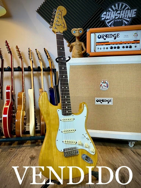 ***VENDIDO*** Fender Stratocaster Reissue 70’ Classic Series 1999 Natural