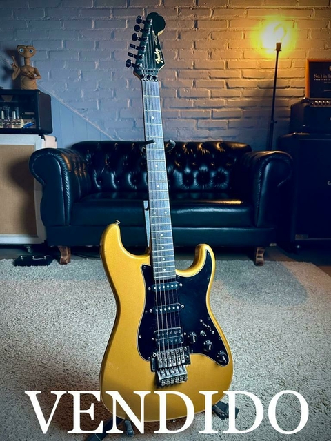 ***VENDIDO*** Fender Stratocaster Contemporary Hss Japan 1987 Gold.