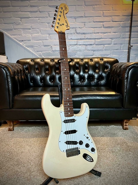 Fender Stratocaster Ritchie Blackmore Signature 2008 Olympic White.