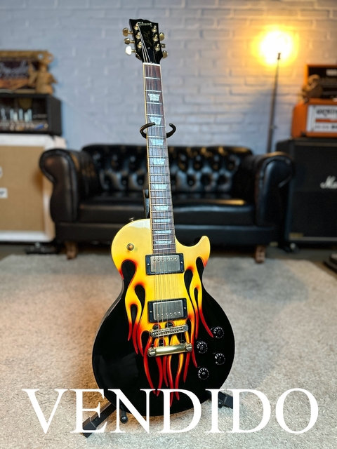 ***VENDIDO*** Gibson Les Paul Custom Shop Carved Flame 2003 Black 3D Flames.