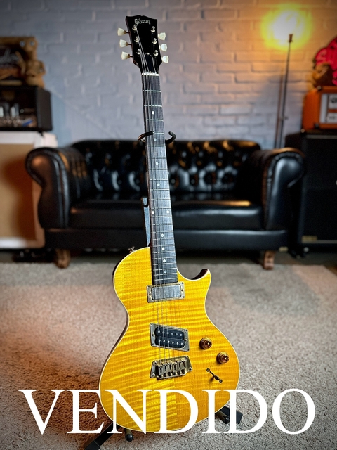 ***VENDIDO*** Gibson Nighthawk Special Plus 1998 Flamed Translucent Amber.