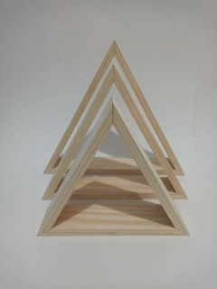 Trio Nicho Triangular Madeira Crua - comprar online