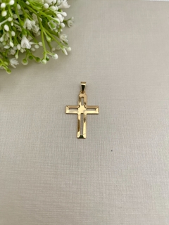Pingente crucifixo