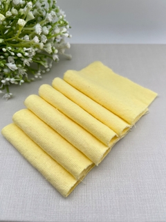 Flanela Mágica para limpar semijoias. - comprar online
