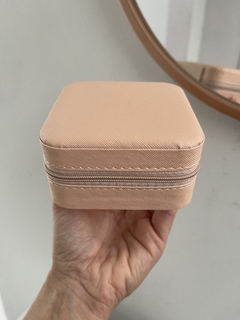 Porta joias de bolsa. na internet