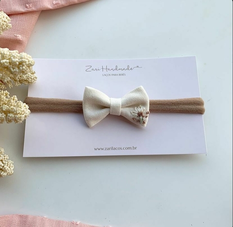 Laço Gabi Bordado | OffWhite