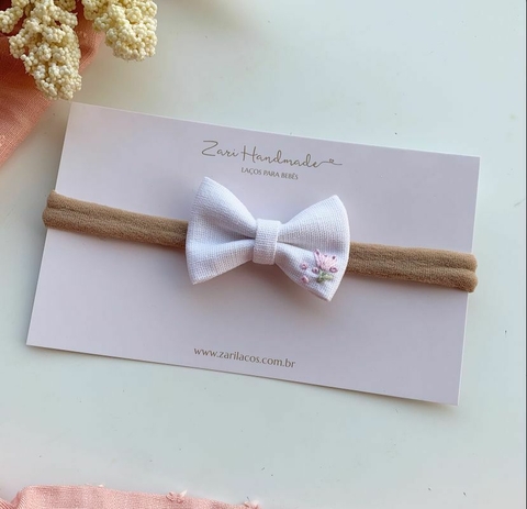 Laço Gabi Bordado | Branco