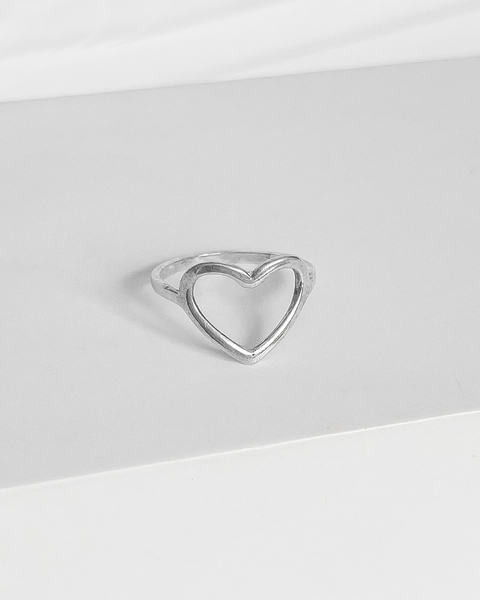 ANEL CORAÇÃO CHAPADO VAZADO [A.011]