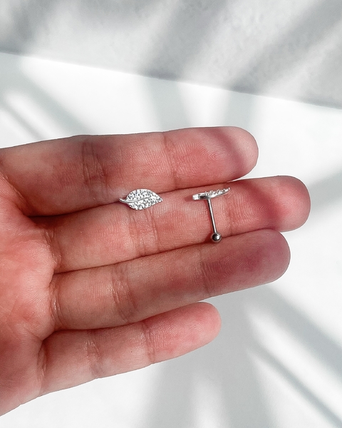 PIERCING FURO PINO FOLHA CRAVEJADA [VE.040]