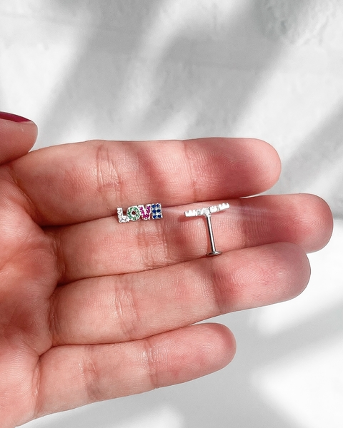 PIERCING FURO PINO LOVE CRAVEJADO COLORIDO [VE.070]
