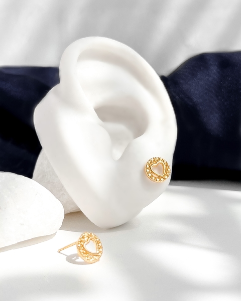 BRINCO CORAÇÃO COM CÍRCULO ESPELHADO [TAL.093]