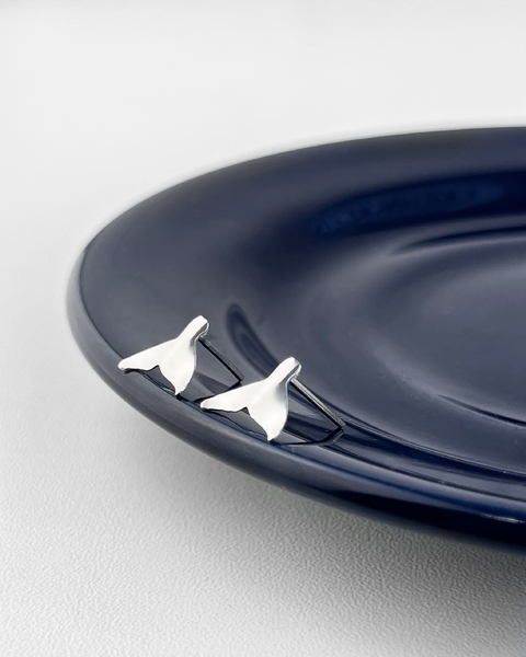 BRINCO RABO BALEIA [L.055]