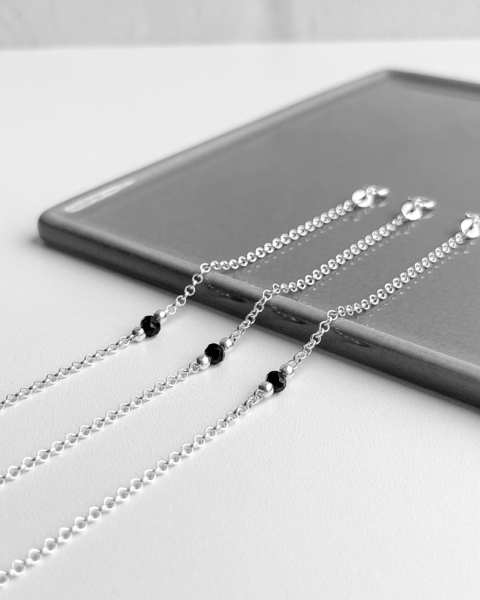 PULSEIRA INFANTIL CRISTAL PRETA [JG.010]