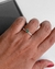 ANEL SOLITÁRIO INFINITO VERDE ESMERALDA 3 MM [A.137] - comprar online