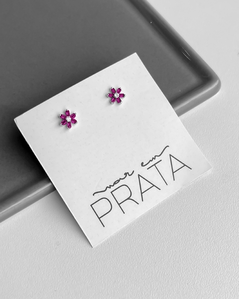 BRINCO MINI FLOR ZIRCÔNIA ROSA [BQ.075]