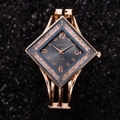 Relógio Bracelete de luxo em forma de Diamante com strass - comprar online