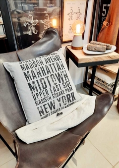 ALMOHADON NEW YORK CODIGO 4 - comprar online