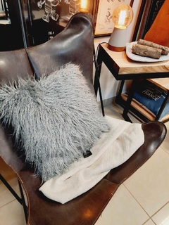ALMOHADON PELOS CODIGO 1 en internet