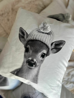 ALMOHADON FAMILY CIERVO - comprar online