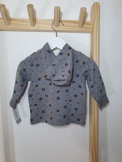 REMERA CARTERS CON CAPUCHA | TALLE 6 MESES en internet