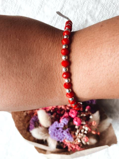 Pulsera roja con bolitas - comprar online