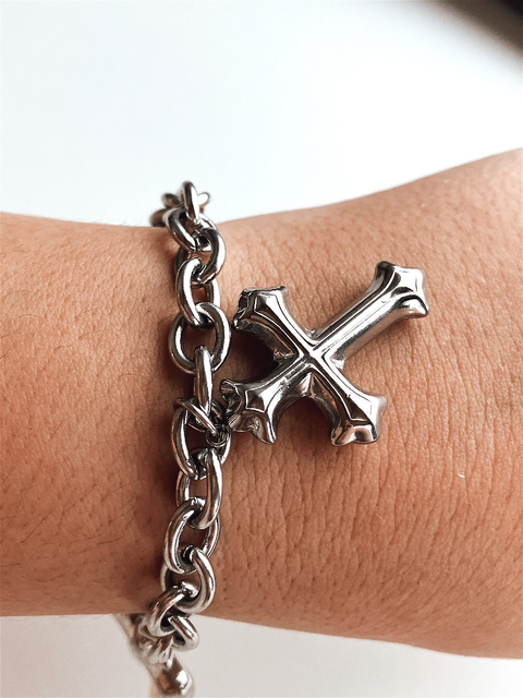 P21 Pulsera cruz