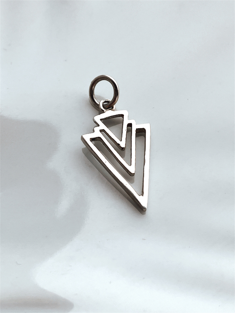 D115 Triangulo Azteca