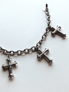 Pulsera tres cruces - comprar online
