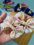 Laço Helena floral - Coleção Stitch