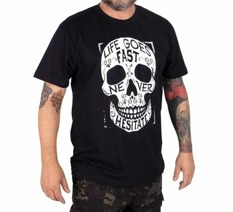 Camiseta Caveira Life Fast