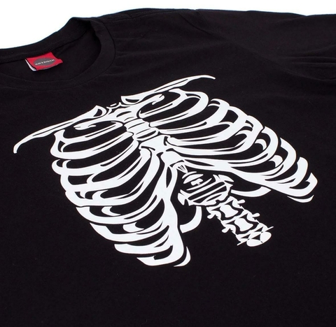 Camiseta Infantil Caveira Esqueleto