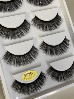 Cartela com 5 pares de cílios postiços - Modelo G805 - comprar online