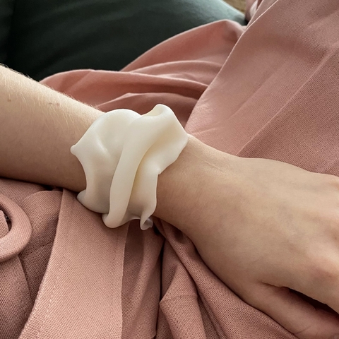 Bracelete Ondas Translúcido