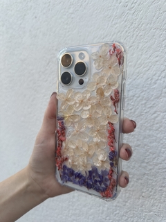 Funda flower, IPhone 14 Pro Max en internet