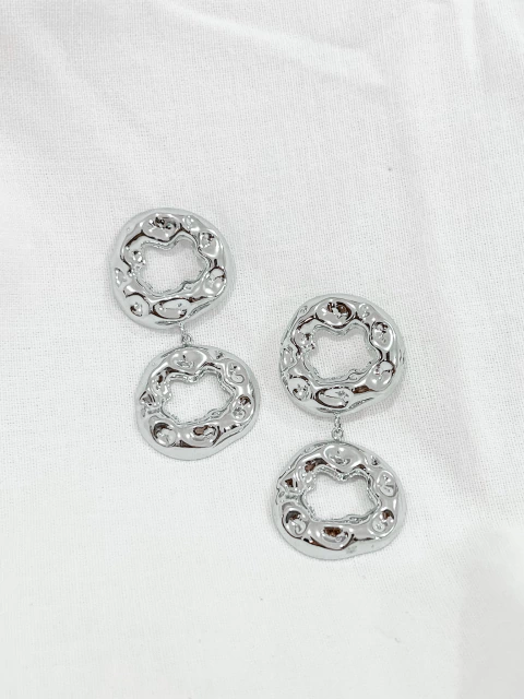 ARGOLA FOLHEADA COM 2 ARGOLAS