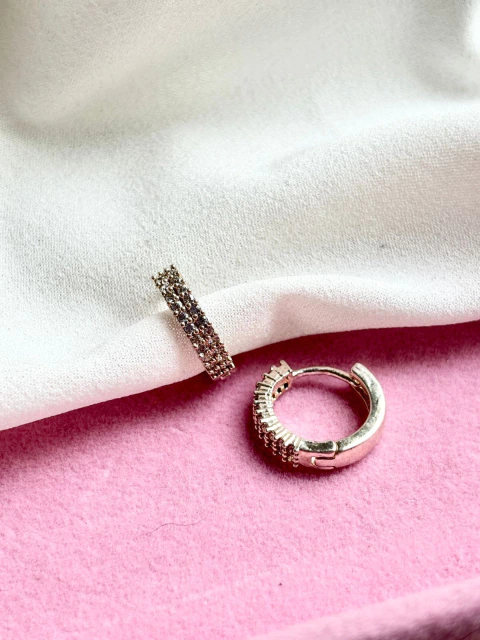 ARGOLINHA FOLHEADA COM STRASS - comprar online