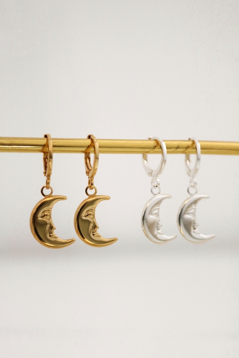 Brinco argolinha lua