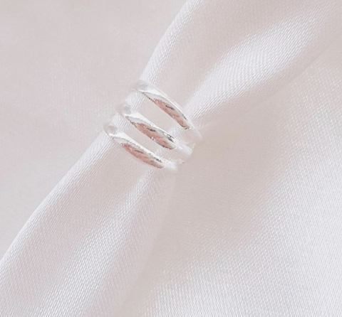 Piercing fake triplo prata