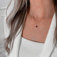 Gargantilha veneziana com pingente ponto de luz vermelho de PRATA 925 - comprar online