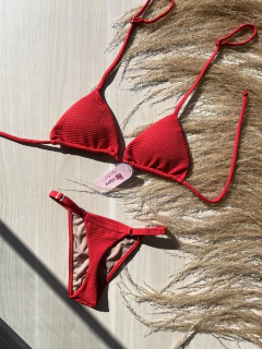 BIQUÍNI LOLA FIO VERMELHO