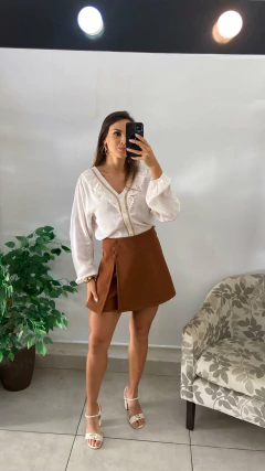 Imagem do BLUSA CAMISA MANGA LONGA BABADO COD L20639