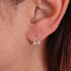 Brinco Triangulo Zircônia em Prata