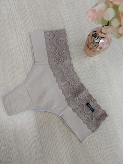 0142 Calcinha fio algodão pala larga - comprar online