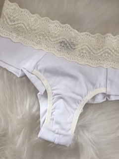 0142 Calcinha fio algodão pala larga - Greice Pinheiro Lingerie