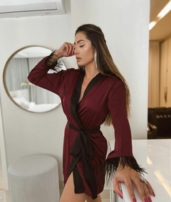 0472 Robe Charlote Pluma na internet