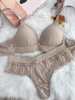 0407 Conjunto Premium Rendado