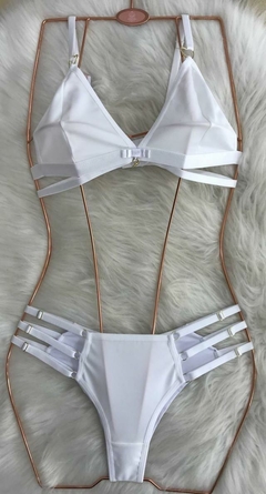 0411 Conjunto Cirrê Love