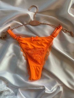 0608 Calcinha Empina Bumbum Renda - comprar online