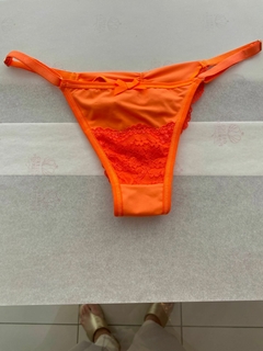 0608 Calcinha Empina Bumbum Renda - loja online