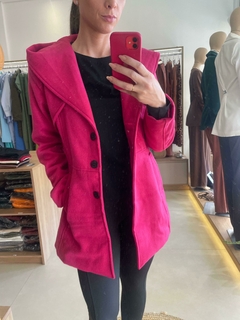 CASACO LÃ BATIDA CAPUZ - PINK - comprar online